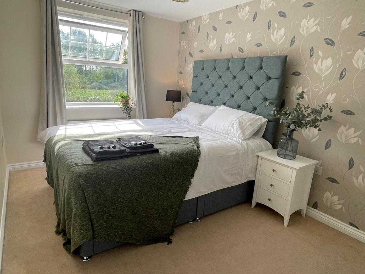 Modern 2 Bed Apartment, With Countryside Views! Soham Exterior photo